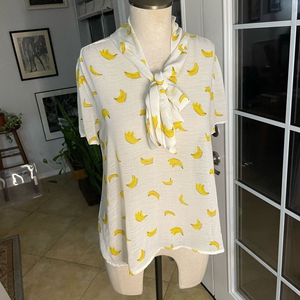 Potters pot bananas gauze top